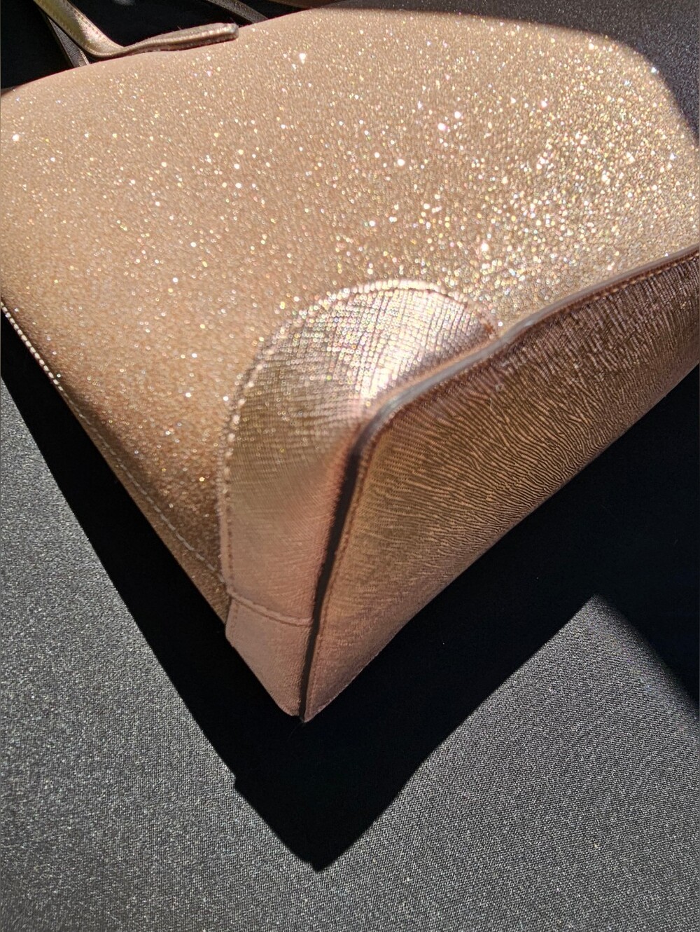 Kate Spade Shimmer Rose Gold Glitter Zip Top Tote Bag - Picture 8 of 12